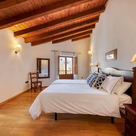 Casa Cuesta Del Reloj * Piedralaves