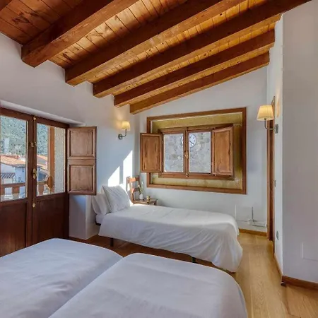 Casa Cuesta Del Reloj Holiday home Piedralaves