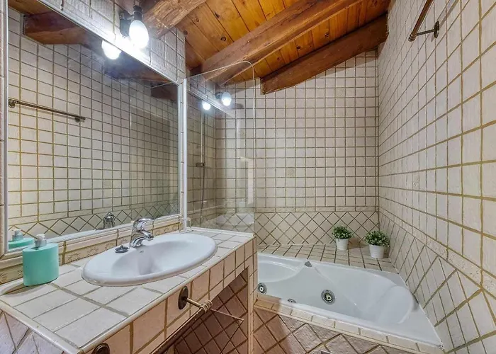 Casa Cuesta Del Reloj *