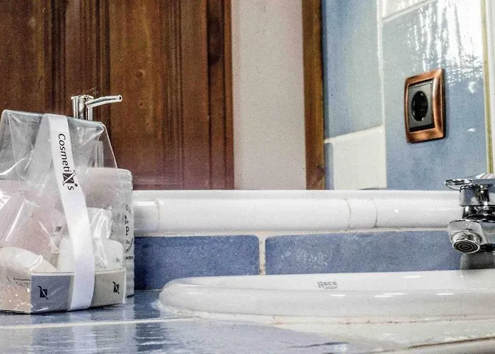 Casa Cuesta Del Reloj *